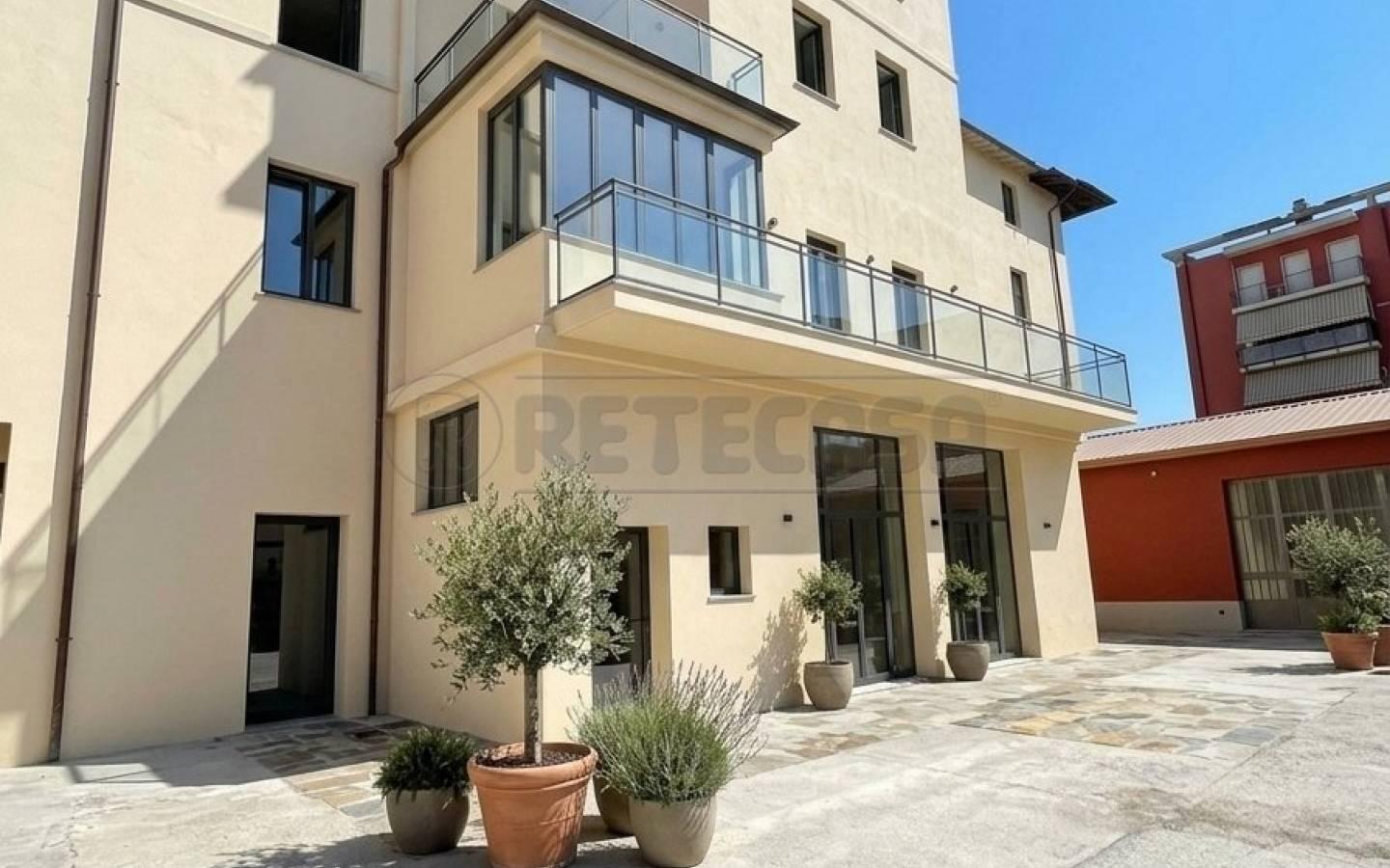 Mansarda via Filippo Turati 21, Avenza, Carrara