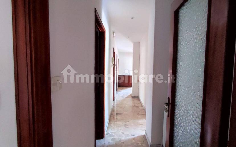Quadrilocale via Roma 86, Centro, San Giovanni la Punta — foto 2 di 29