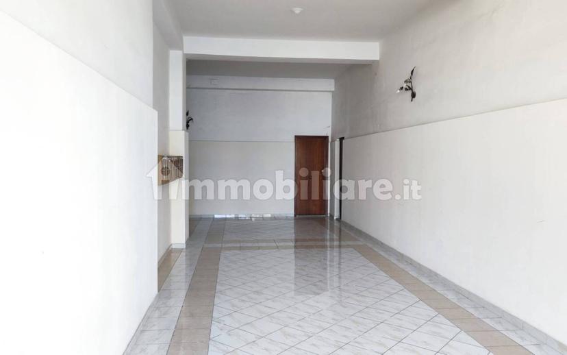 Quadrilocale via Roma 86, Centro, San Giovanni la Punta — foto 5 di 29