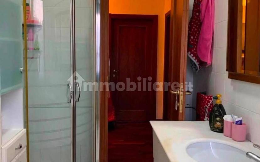 Stanza singola viale San Giovanni Bosco 67, Macerata — foto 8 di 8