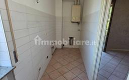Trilocale via Foppiano 30, Sariano, Gropparello