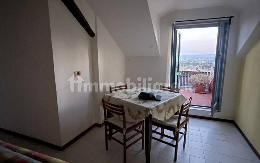 Mansarda ottimo stato, 67 m², Centro, Gravina di Catania — foto 3 di 12