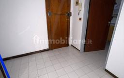 Mansarda ottimo stato, 67 m², Centro, Gravina di Catania