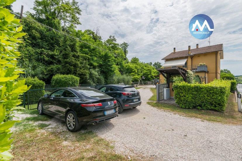 Villa bifamiliare Strada della Romagna, Monte San Bartolo, Pesaro — foto 7 di 16
