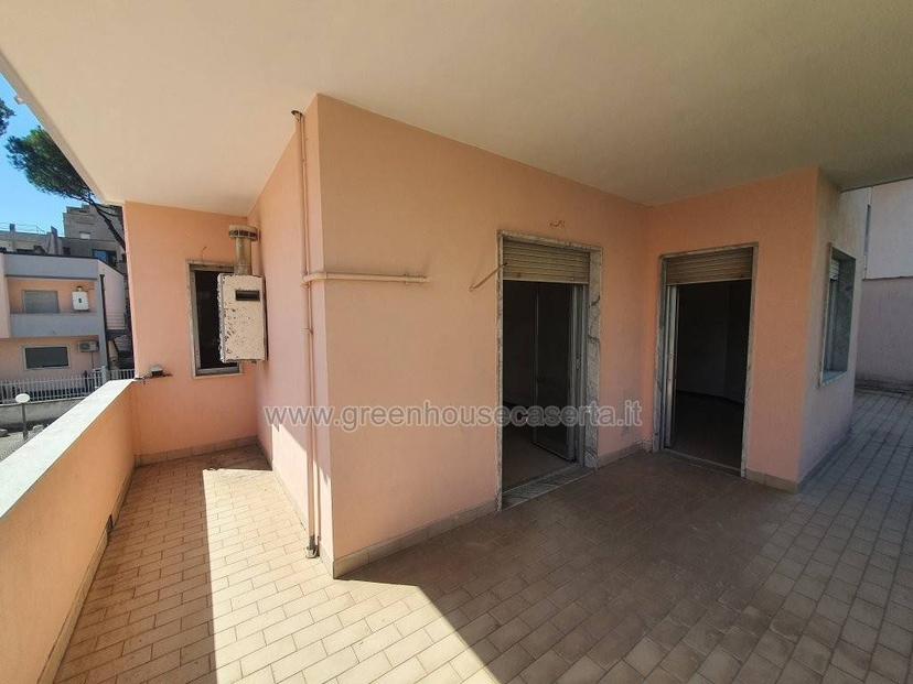 Bilocale via Francesco Marchesiello 40, Parco Cerasole, Caserta — foto 38 di 46