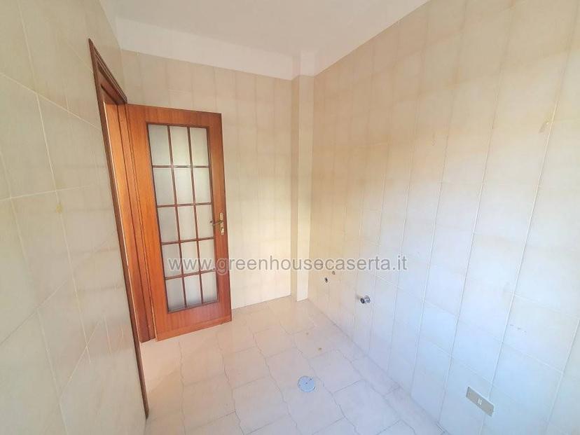 Bilocale via Francesco Marchesiello 40, Parco Cerasole, Caserta — foto 2 di 46