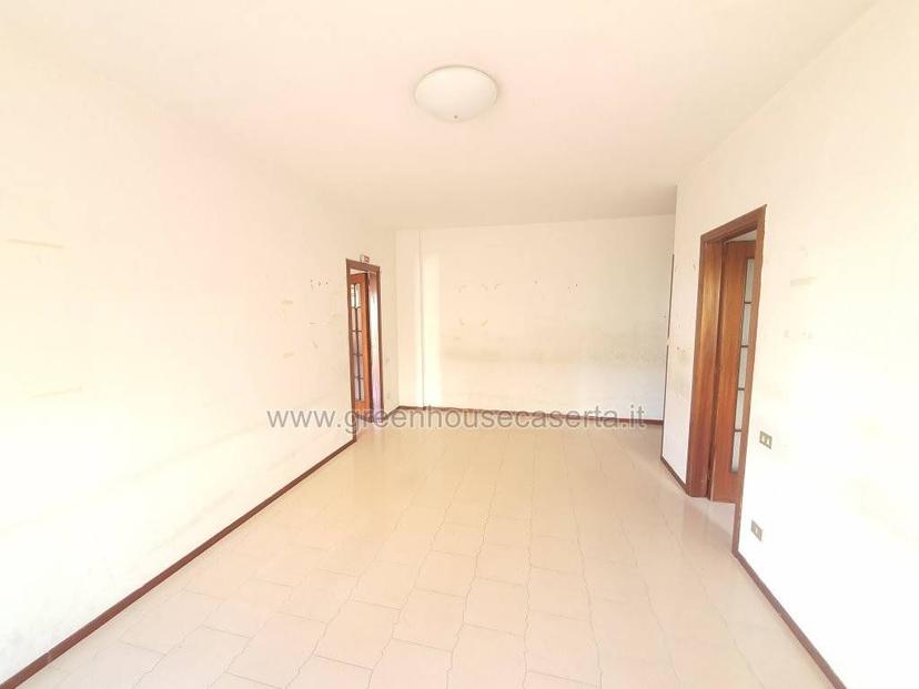 Bilocale via Francesco Marchesiello 40, Parco Cerasole, Caserta — foto 25 di 46