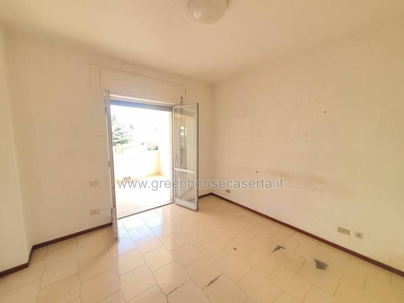 Bilocale via Francesco Marchesiello 40, Parco Cerasole, Caserta — foto 35 di 46
