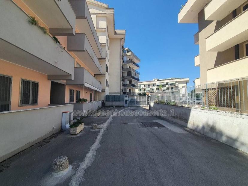 Bilocale via Francesco Marchesiello 40, Parco Cerasole, Caserta — foto 11 di 46