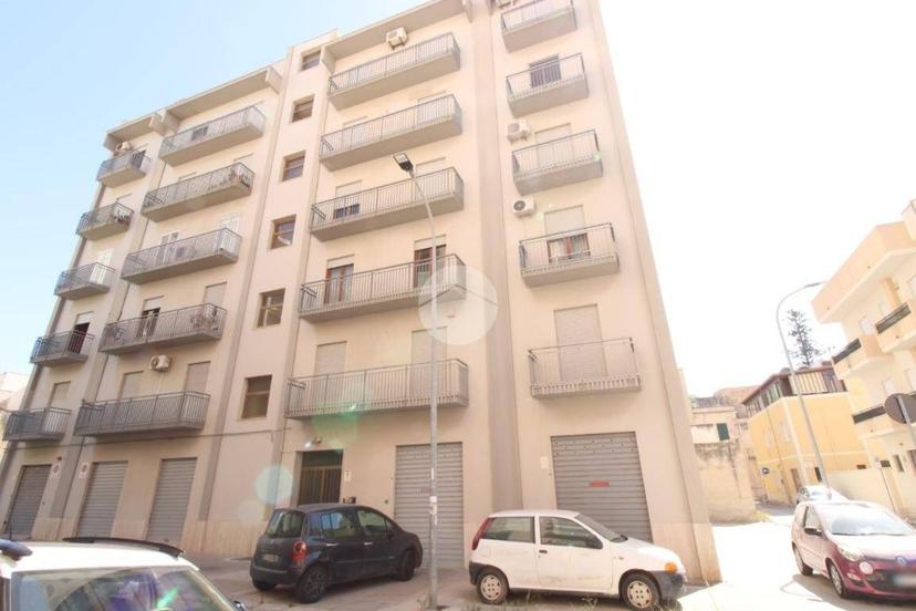 Quadrilocale via Sanagia 7, Centro, Trapani — foto 20 di 38