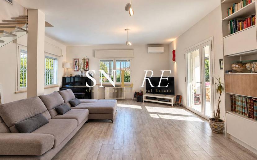Villa unifamiliare via F. Donati, Vittoria Apuana, Forte dei Marmi — foto 12 di 25