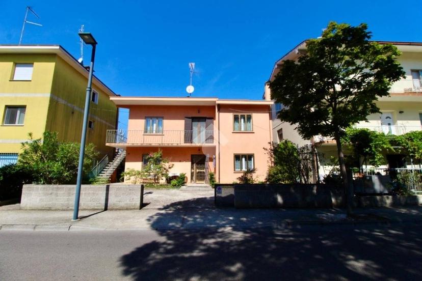 Quadrilocale via Tarvisio 90, Centro, Lignano Sabbiadoro — foto 2 di 35