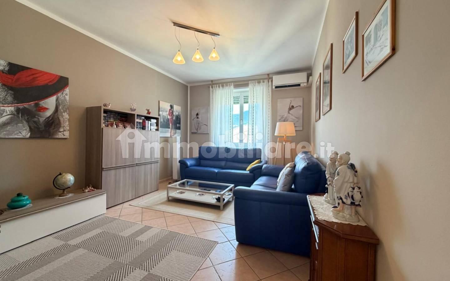 Trilocale buono stato, quarto piano, Don Bosco - Firmiano, Bolzano