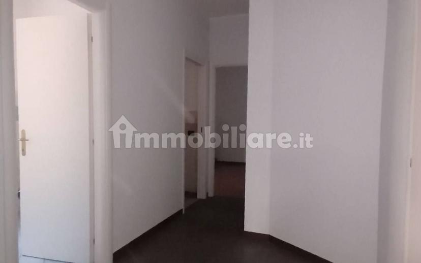 Trilocale via Capodistria 22, Turati - Santo Stefano, Lecco — foto 2 di 14