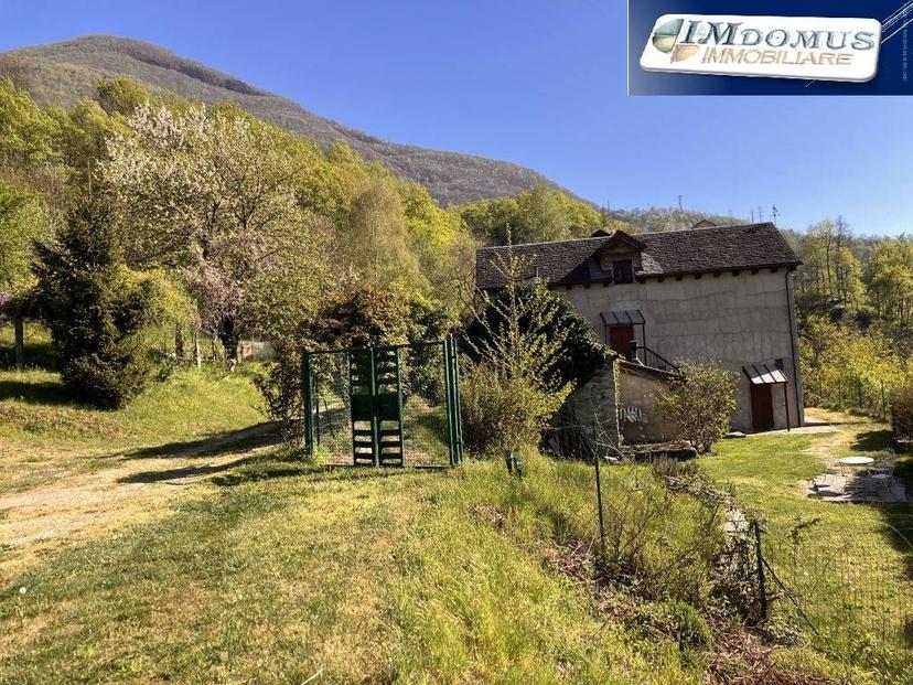 Villa unifamiliare via Creggio 2, Trontano