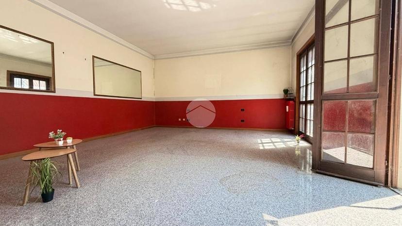 Villa unifamiliare via Cavour 38, Centro Storico, Voghera — foto 2 di 33