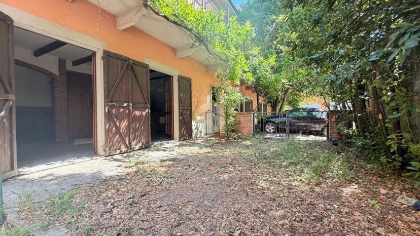 Villa unifamiliare via Cavour 38, Centro Storico, Voghera — foto 15 di 33