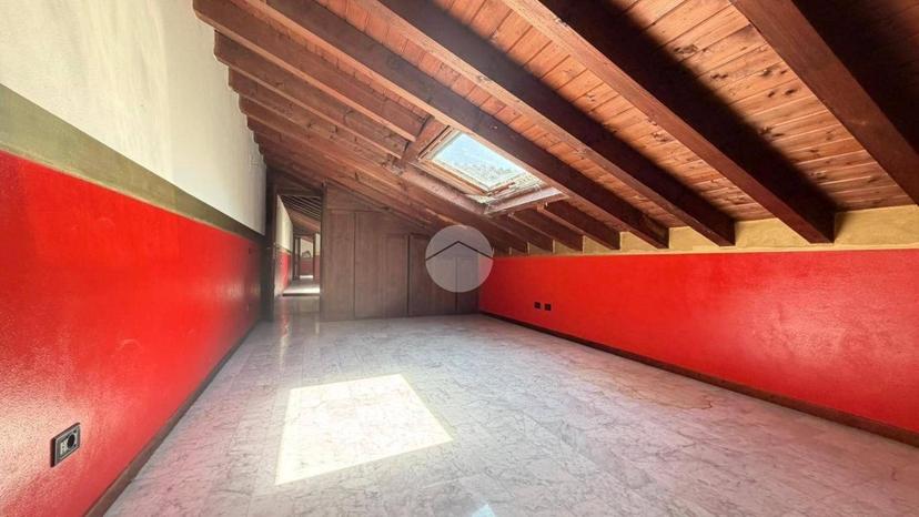 Villa unifamiliare via Cavour 38, Centro Storico, Voghera — foto 21 di 33