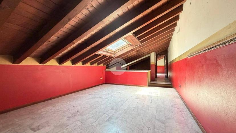 Villa unifamiliare via Cavour 38, Centro Storico, Voghera — foto 5 di 33