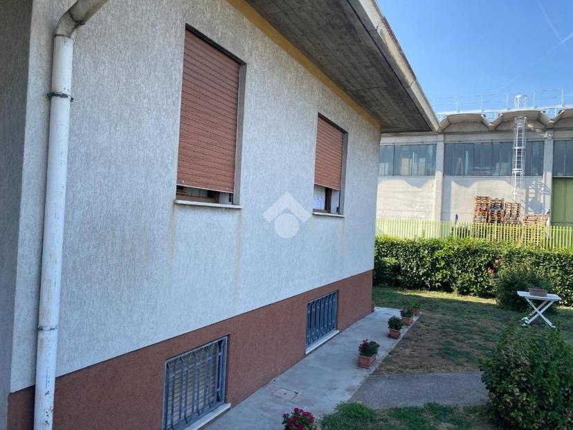 Villa unifamiliare via quarta armata 3, Centro, Rosà — foto 33 di 36