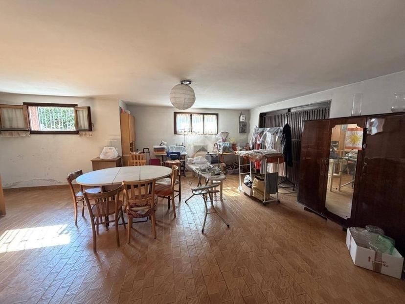 Villa unifamiliare via quarta armata 3, Centro, Rosà — foto 5 di 36