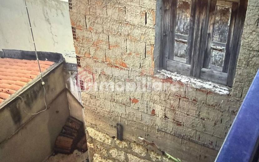 Terratetto plurifamiliare 96 m², da ristrutturare, Scoglitti, Vittoria