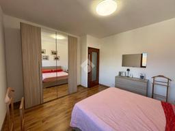 Trilocale via Broletti 9, Centro, Solto Collina