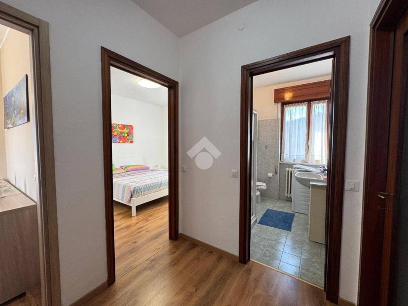 Trilocale via Broletti 9, Centro, Solto Collina — foto 24 di 33