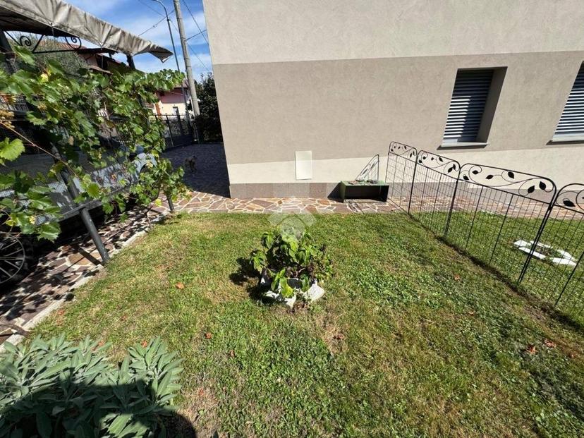 Trilocale via Broletti 9, Centro, Solto Collina — foto 33 di 33