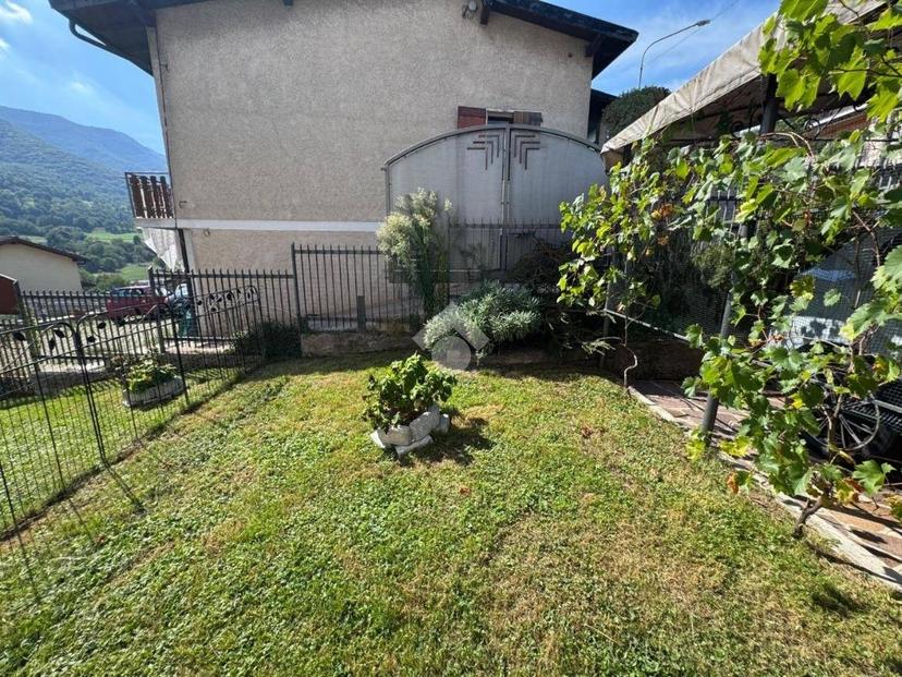 Trilocale via Broletti 9, Centro, Solto Collina — foto 12 di 33