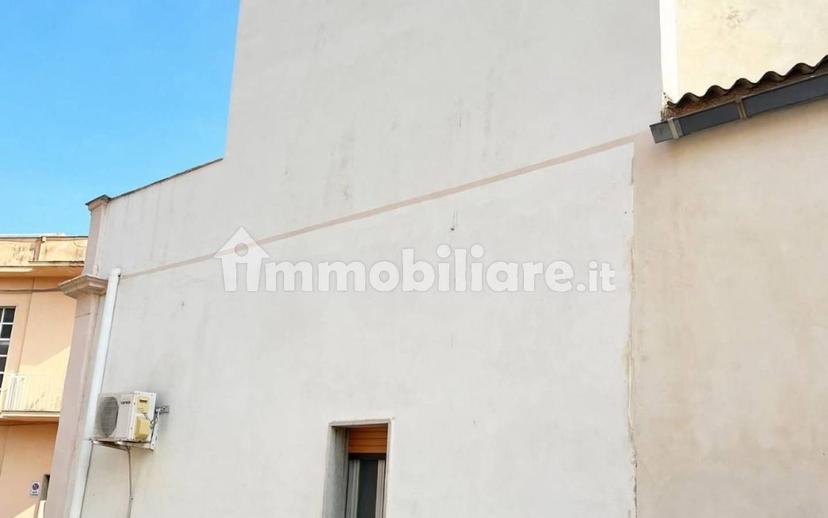 Terratetto unifamiliare via Colombo 73, Centro, Avola — foto 2 di 22