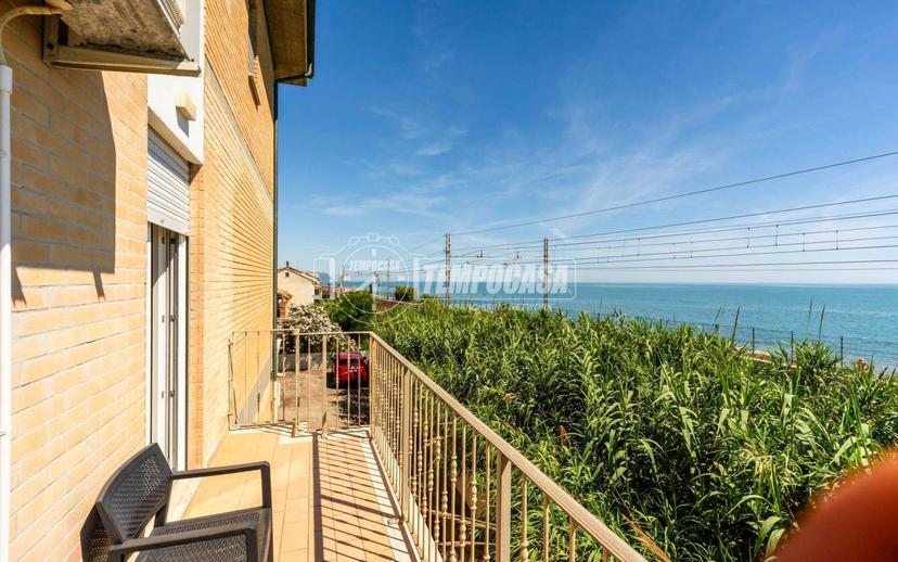 Trilocale via Cristoforo Colombo 477, Civitanova Nord, San Gabriele, Fontespina, Civitanova Marche — foto 36 di 37