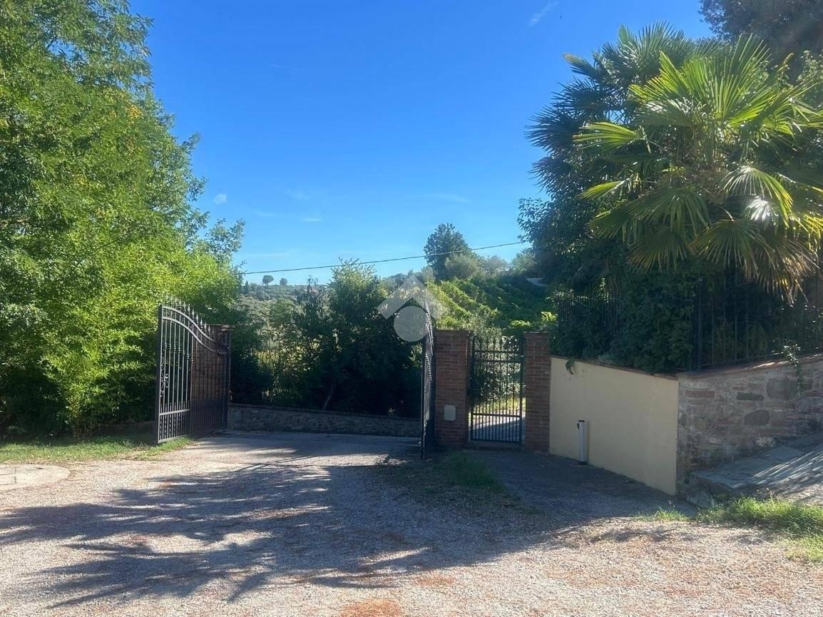 Villa bifamiliare via Montesanto 30, Torgiano