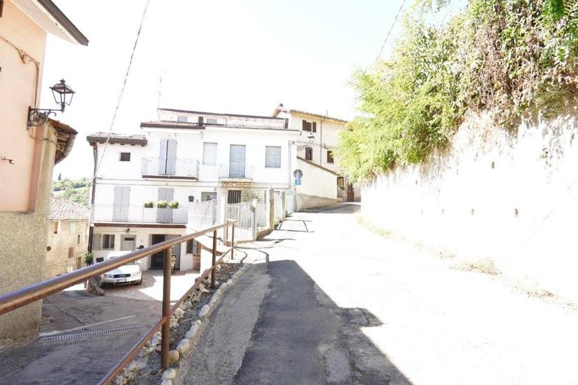 Bilocale via Pier Giovanni Brascaglia, Fiorano, Fiorano Modenese — foto 5 di 10