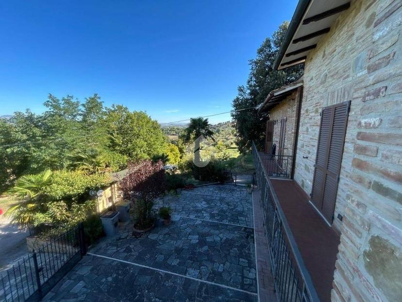 Villa bifamiliare via Montesanto 30, Torgiano — foto 44 di 50