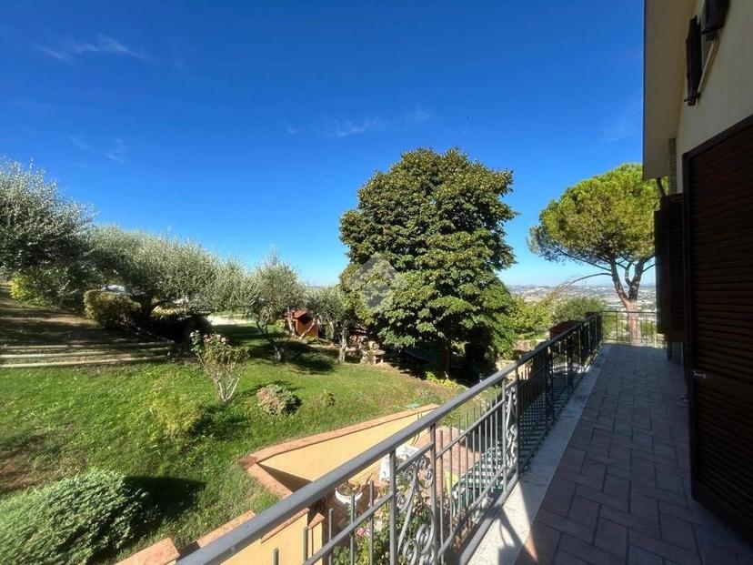 Villa bifamiliare via Montesanto 30, Torgiano — foto 15 di 50