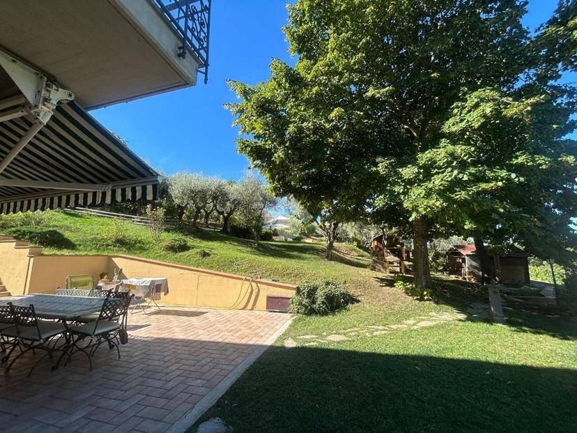 Villa bifamiliare via Montesanto 30, Torgiano — foto 23 di 50