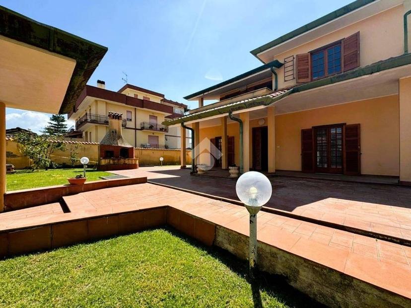 Villa unifamiliare via Dei Lecci 13, Centro, Cisterna di Latina — foto 21 di 23