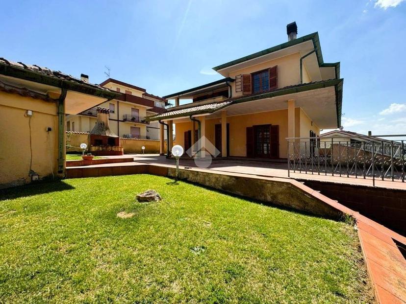 Villa unifamiliare via Dei Lecci 13, Centro, Cisterna di Latina — foto 16 di 23