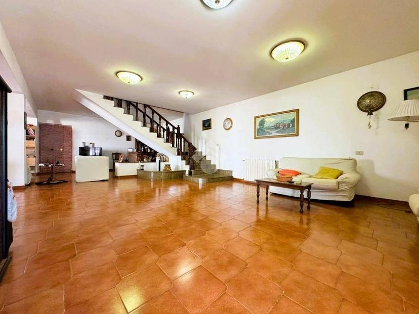 Villa unifamiliare via Dei Lecci 13, Centro, Cisterna di Latina — foto 17 di 23