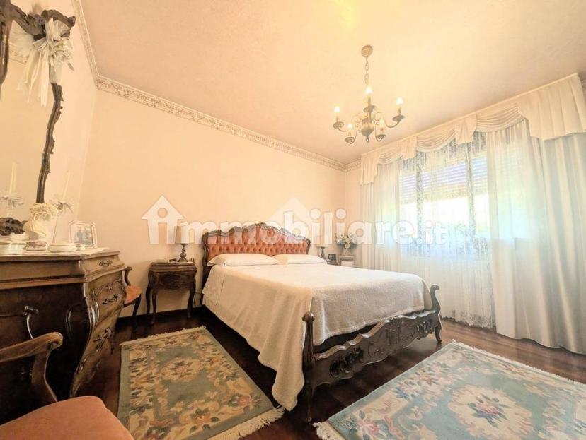 Villa bifamiliare via Treforni 1, Centro, Paese