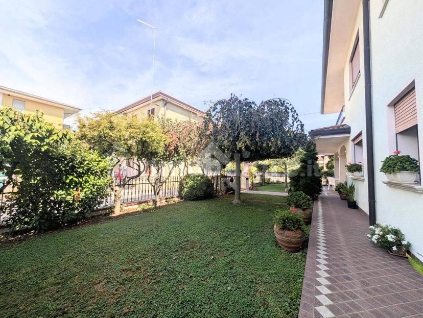 Villa bifamiliare via Treforni 1, Centro, Paese — foto 7 di 14