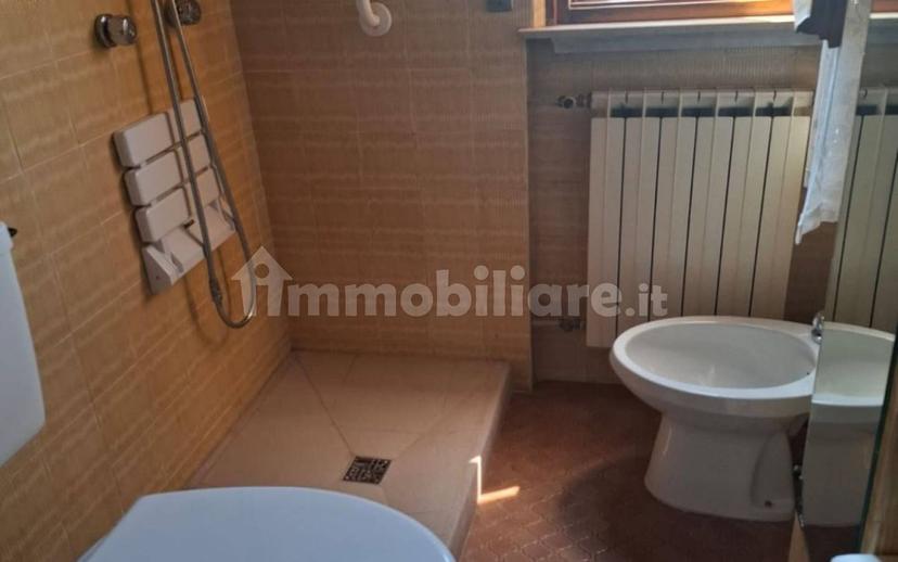 Appartamento via Le Piane 50, Centro, Chianciano Terme — foto 29 di 38