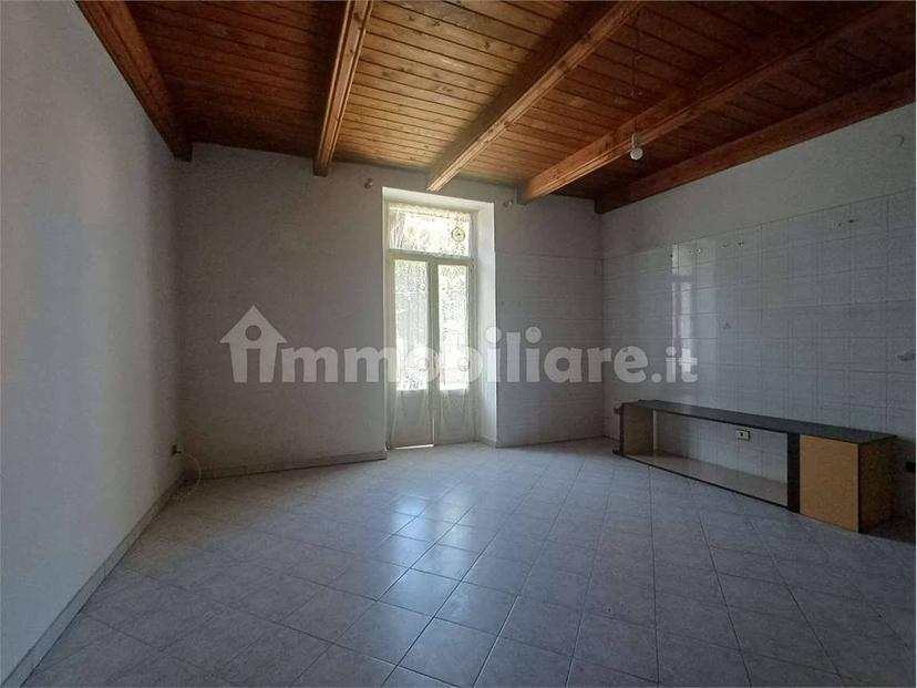Quadrilocale corso garibaldi, 16, Centro, Ceva — foto 8 di 27