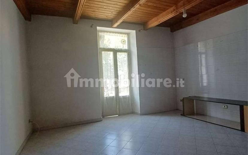 Quadrilocale corso garibaldi, 16, Centro, Ceva — foto 13 di 27