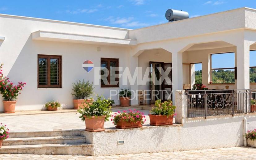 Villa unifamiliare, buono stato, 143 m², Ceglie Messapica — foto 3 di 10