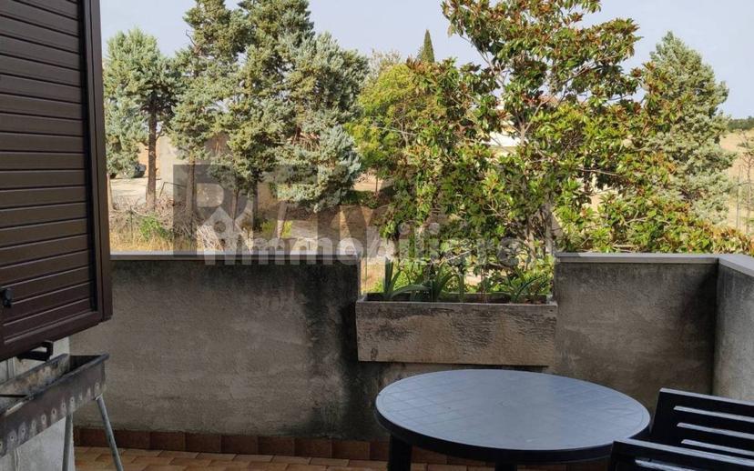 Appartamento buono stato, su più livelli, Loreto Aprutino — foto 47 di 48