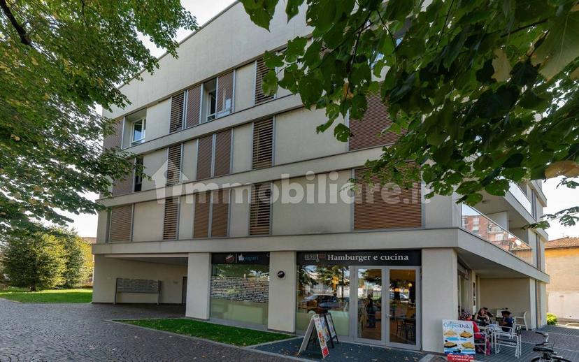 Trilocale via Roma, Centro, Arcore — foto 9 di 28