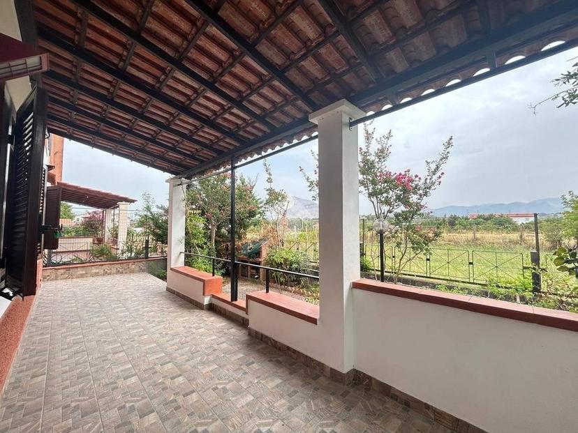Villa plurifamiliare via del Mare, Campo Volo, Fiume Lao, La Bruca, Scalea