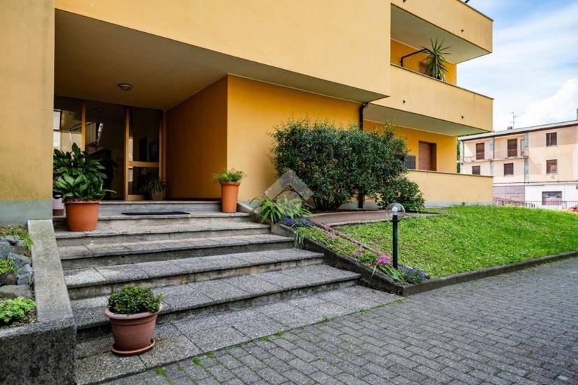 Trilocale via Generale Carlo Alberto dalla Chiesa 004, Centro, Oggiono — foto 20 di 42